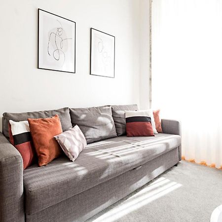 Lovelystay - Cativo Studio Downtown By Metro Station Porto Zewnętrze zdjęcie