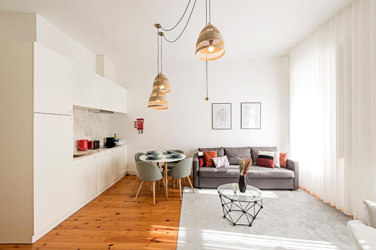 Lovelystay - Cativo Studio Downtown By Metro Station Porto Zewnętrze zdjęcie